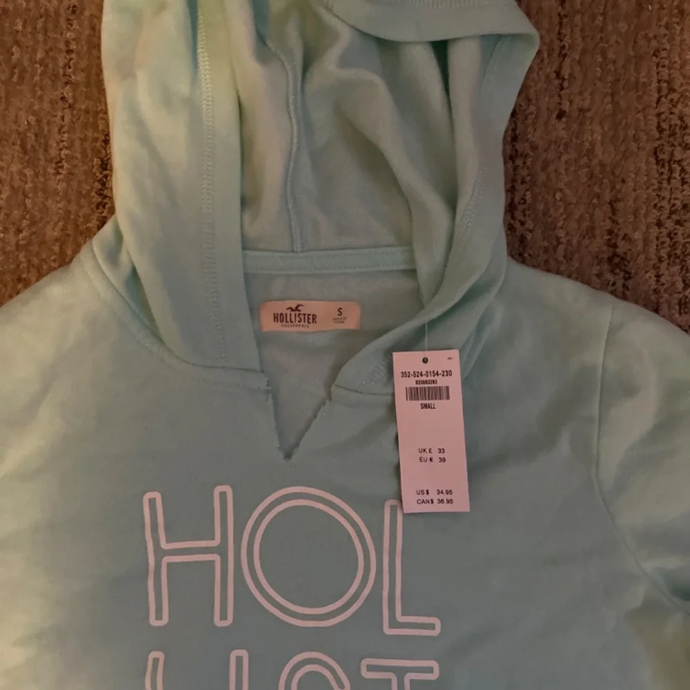 Hollister hoodie NWT - Picture 2 of 2